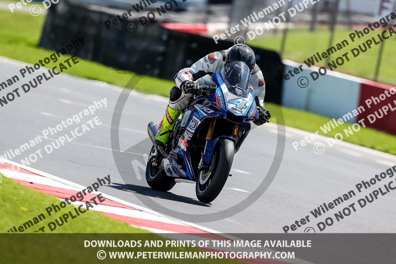 donington no limits trackday;donington park photographs;donington trackday photographs;no limits trackdays;peter wileman photography;trackday digital images;trackday photos